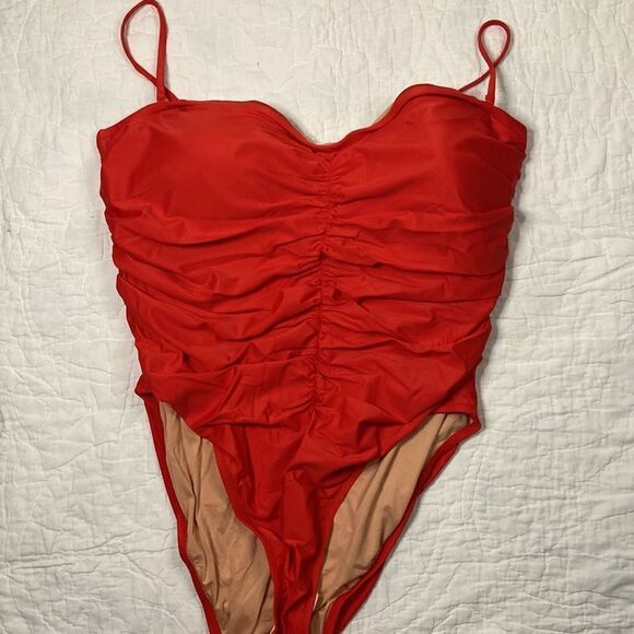 NWT J.Crew Ruched sweetheart one-piece in red size 22 - Picture 6 of 8